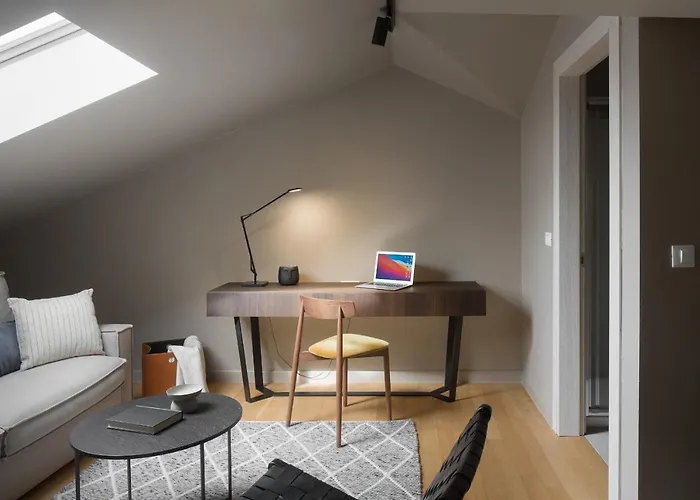 Colmo S Hidromasaznom Kadom Apartman *